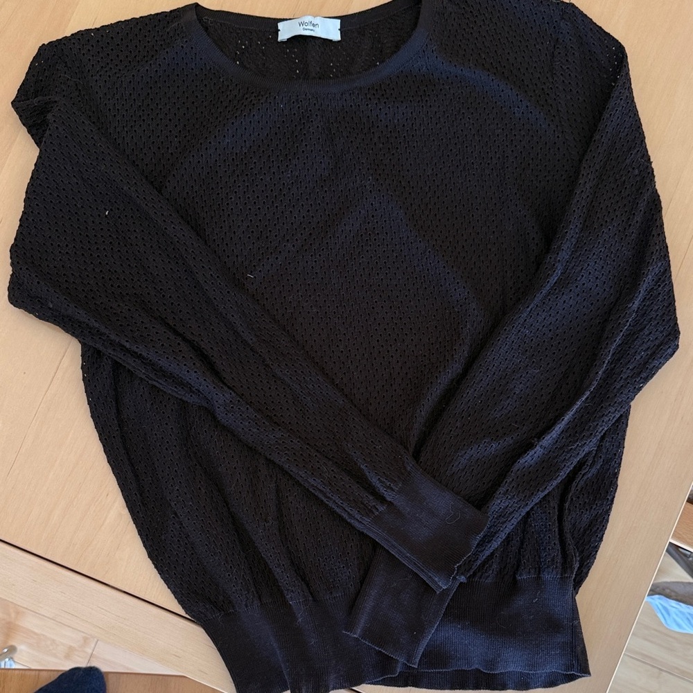 Wolfen Black Crew Neck Sweater size medium
